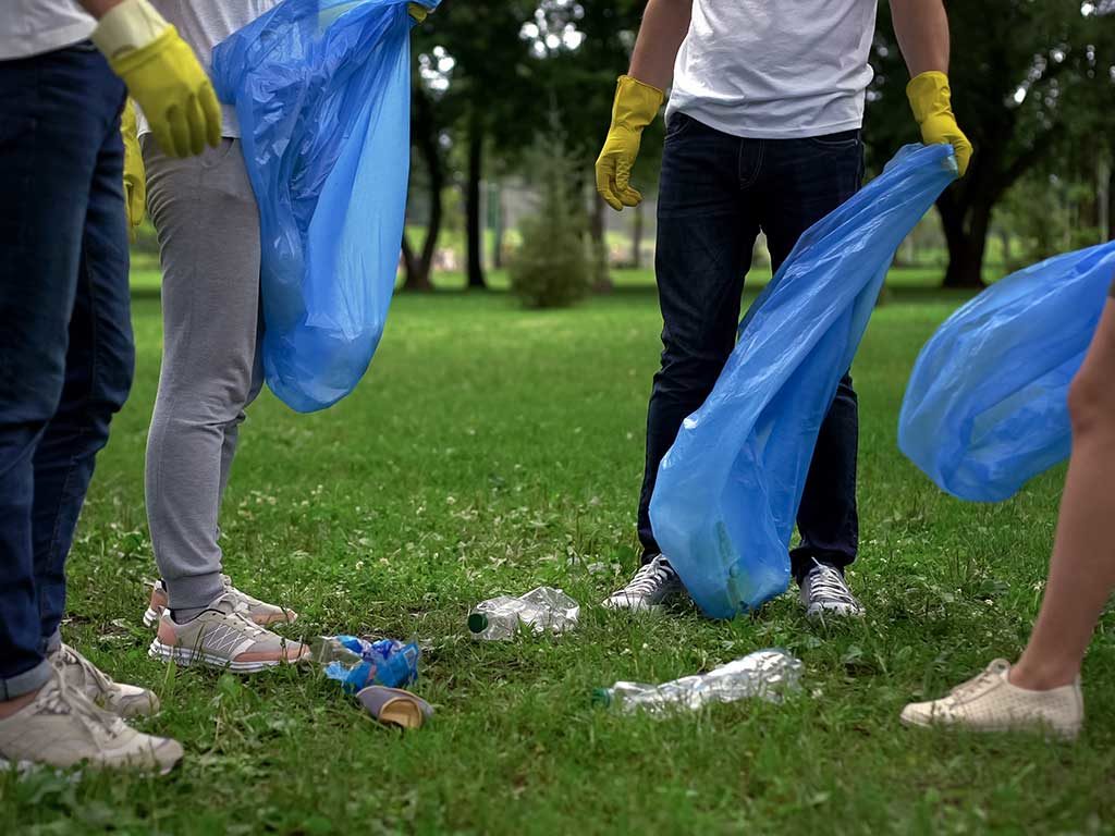 acciones-con-las-que-puede-ayudar-la-familia-en-la-sociedad